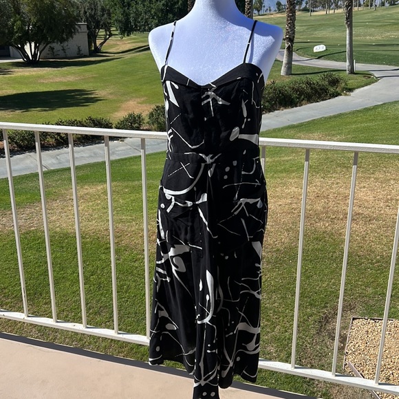 Reformation Dresses & Skirts - Reformation Catalina abstract dress sz Medium NWT